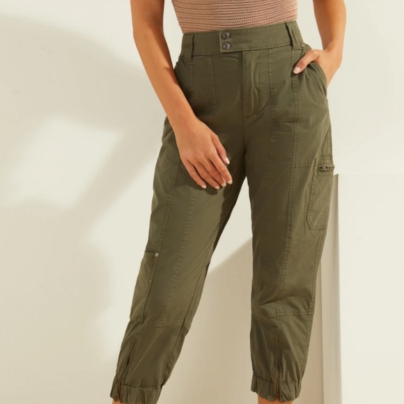 GUESS Hanlee Cargo Pants Military Green Pant - Size 0 - Picture 2 of 7